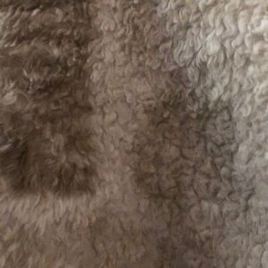 Meet your Posher, Faith